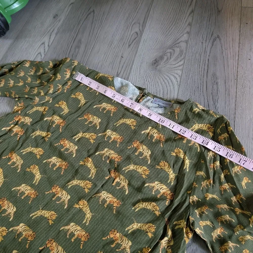 Anthropologie Conditions Apply Luisetta Tiger Print Tunic Dress Size‎ Medium